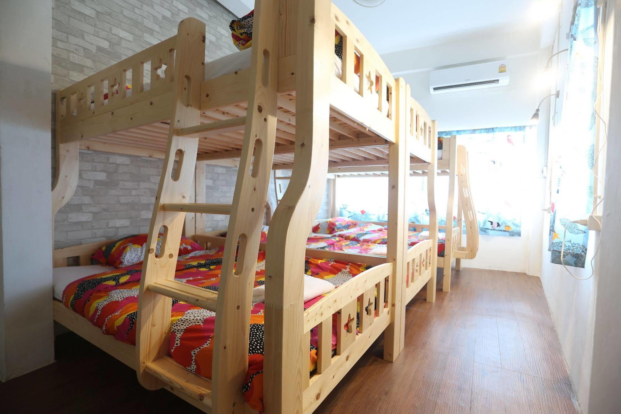 Blue Jasmine Hostel Bangkok Eksteriør billede
