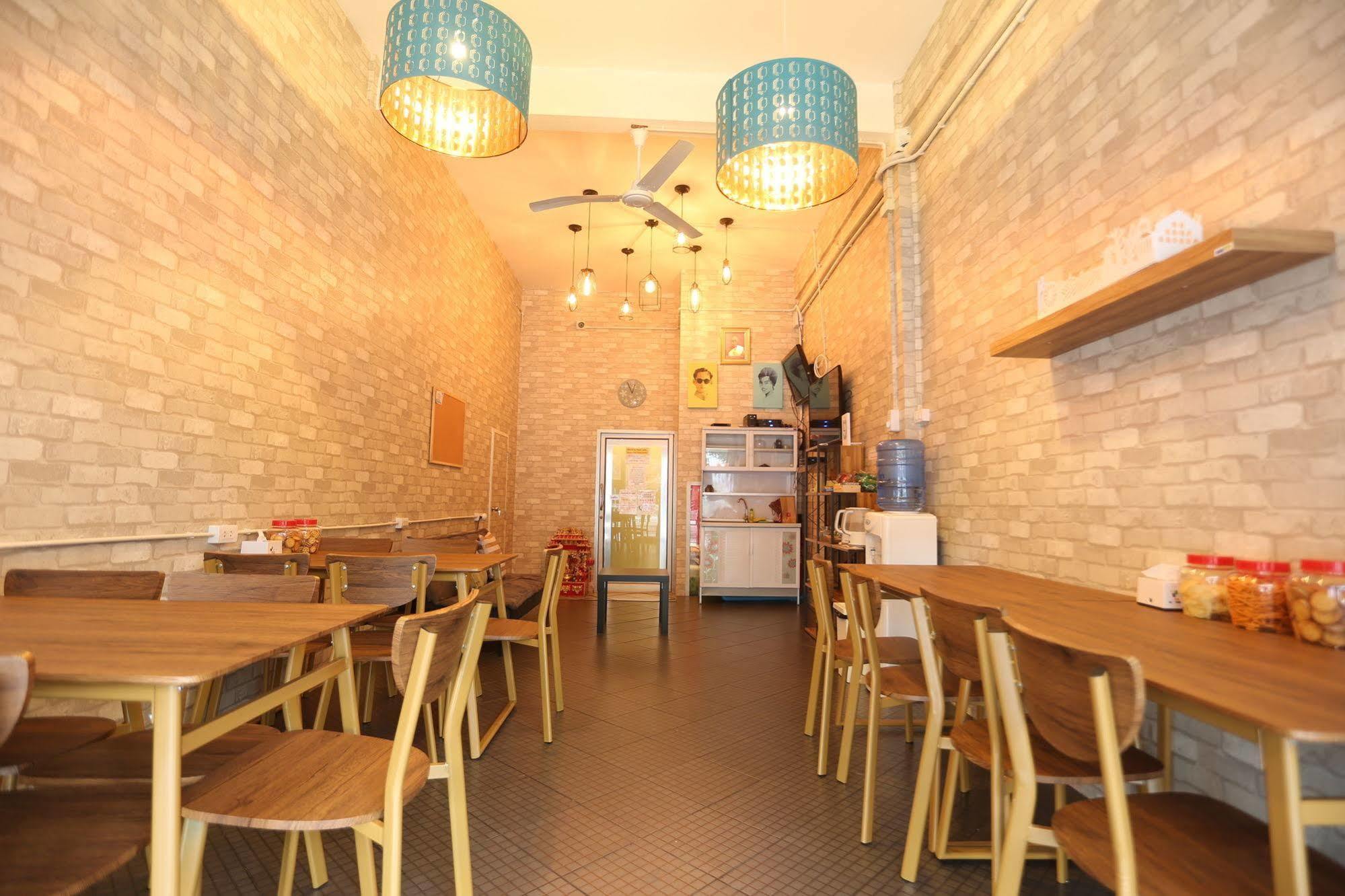 Blue Jasmine Hostel Bangkok Eksteriør billede